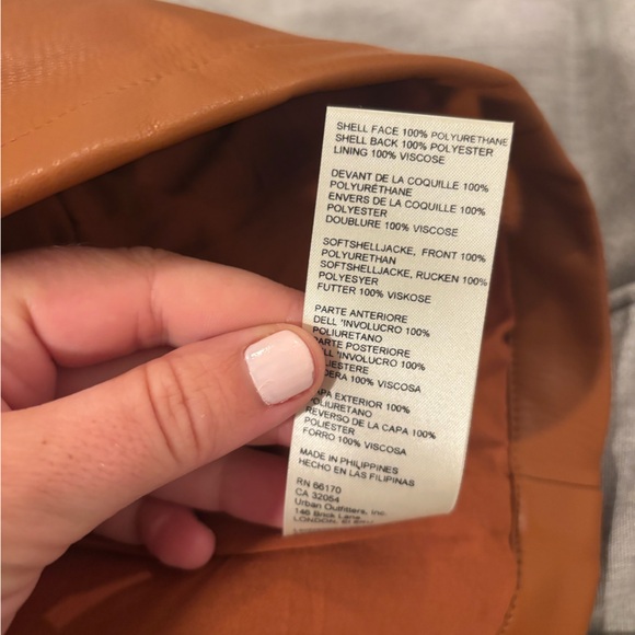 ANTHROPOLOGIE Maeve Faux Leather Notch Cropped Tank Top Caramel Brown Size 2 - Picture 11 of 11